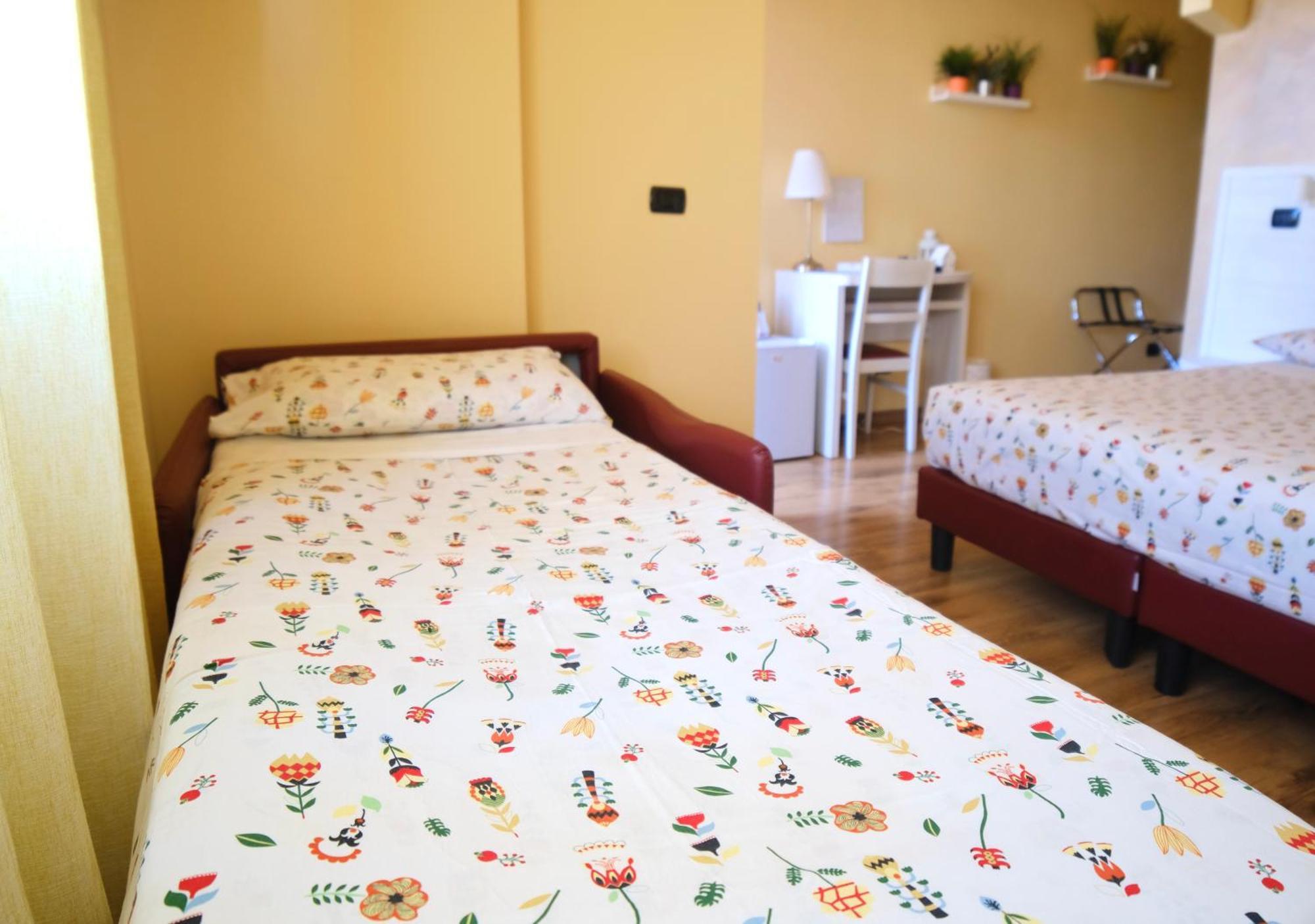 Mi Casa *